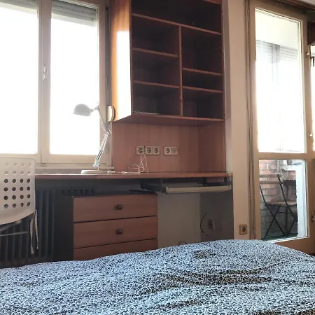 Bea Active Studio Near Center Tivoli Park * リュブリャナ